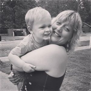 Meet your Posher, Sharon